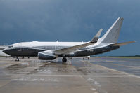 VP-BBW @ LOWW - Boeing 737-700