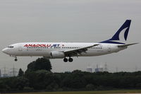 TC-SKU @ EDDL - Anadolu Jet, Boeing 737-883, CN: 30194/666 - by Air-Micha