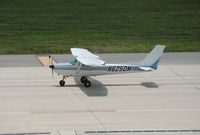 N6250M @ KCMH - This little 152 gets flown quite a bit; I seem to see it almost every time I go to KCMH. - by Kevin Kuhn