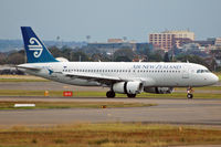 ZK-OJF @ YSSY - At Sydney - by Micha Lueck
