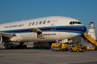 B-2073 @ LOWW - China Southern Boeing 777-200 - by Dietmar Schreiber - VAP
