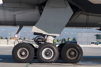 B-2073 @ LOWW - China Southern Boeing 777-200 - by Dietmar Schreiber - VAP