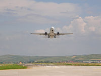 YR-BGI @ LRCL - Takeoff