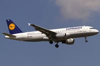 D-AIQL @ EDDF - on final RW07R - by Friedrich Becker