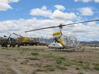 N3285T @ KKIC - 1969 Bell 47G-5 sprayer in old titles - by Steve Nation