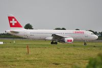 HB-IJL @ EIDW - Swiss lining up r/w 10 - by Robert Kearney