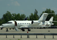 G-VVPA @ LOWW - TAG Aviation Canadair CL600