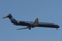 F-GMLU @ LOWW - BlueLine