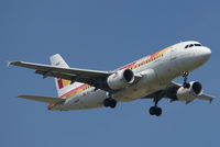 EC-HGR @ LOWW - Iberia