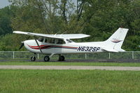 N632SP @ I19 - 2000 Cessna 172S - by Allen M. Schultheiss