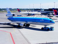 PH-KCI @ EHAM - KLM Royal Dutch Airlines - by Chris Hall