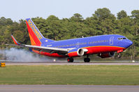 N652SW @ ORF - Southwest Airlines N652SW (FLT SWA701) from Orlando Int'l (KMCO) landing RWY 23.