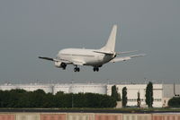 LZ-BOW @ EBBR - Flight FB7093 is descending to RWY 25L