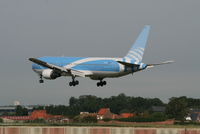 OO-TUC @ EBBR - Several seconds before landing on RWY 25L