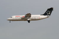 HB-IYV @ EBBR - Arrival of flight LX778 to RWY 25L