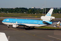 PH-KCG @ EHAM - KLM Royal Dutch Airlines - by Chris Hall