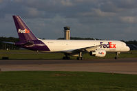 N901FD @ ORF - FedEx Tucker N901FD on taxiway Charlie headed to the cargo terminal after arrival from Memphis Int'l (KMEM) as FDX307.