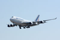 F-GEXA @ YYZ - landing at YYZ