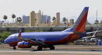 N495WN @ KPHX - Landing at PHX - by Todd Royer