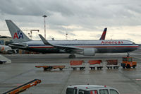 UNKNOWN @ LIMC - American Airlines @ Malpensa - by Jan Ittensammer
