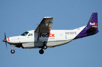 N918FE @ KSEA - KSEA