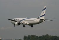 4X-EKC @ EBBR - Flight LY331 is descending to RWY 25L