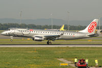 OE-IHD @ VIE - NIKI - by Joker767