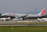 OE-IHA @ VIE - NIKI