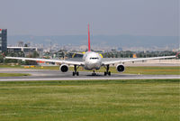 TC-JNG @ VIE - Turkish