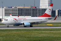 OE-LNN @ VIE - Austrian