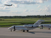 N931QS @ KSBM - picking up VIP's after the PGA tour