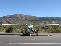 N6885H @ SZP - 1975 Cessna 172M, Lycoming O-320-E2D 150 Hp - by Doug Robertson
