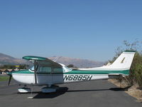 N6885H @ SZP - 1975 Cessna 172M, Lycpming O-320-E2D 150 Hp - by Doug Robertson
