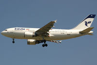 EP-IBL @ VIE - Iran Air