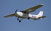 N62621 @ YIP - Cessna 172S - by Florida Metal