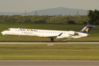 EI-DVS @ VIE - Air One - by Joker767