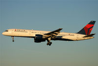N697DL @ KSEA - KSEA