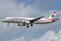 OD-RMI @ EDDF - Middle East Airlines (MEA) Airbus A321-232 to approach on RWY25L in FRA/EDDF