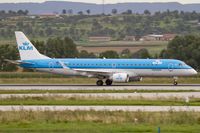 PH-EZI @ EDDS - departing via RW25 - by Friedrich Becker