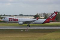 PT-MVN @ KMIA - arrival of flight 8094 from Sao Paulo - by Dimitar Popovski