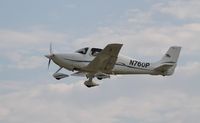 N760P @ KOSH - SR22