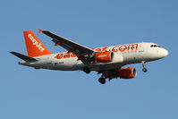 G-EZEW photo, click to enlarge G-EZEW photo, click to enlarge