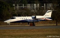 N259FX @ ORF - Liking this color scheme, how it carries from part to part