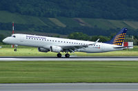 D-AEMB @ LOWW - Augsburg @ VIE