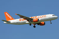G-EZTW @ EGKK - Approach 08R
