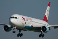 OE-LAW @ LOWW - Austrian Airlines Boeing 767-300 - by Dietmar Schreiber - VAP