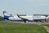 TC-SNN @ LOWW - Sunexpress Boeing 737-800 - by Dietmar Schreiber - VAP