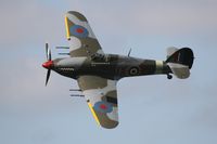 PZ865 @ EGUB - Taken at RAF Benson Families Day, August 2009 - by Steve Staunton