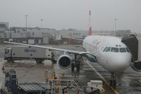 OE-LBA @ LHR - Austrian Airlines - by Joker767