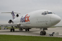 N127FE @ CYWG - Fedex 727-100 - by Andy Graf-VAP